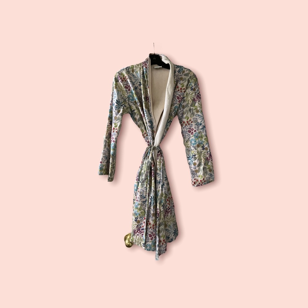 Luxurious terry cloth robe!